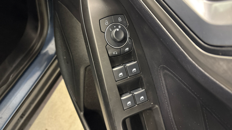 Ford Focus 1.0 EcoBoost Titanium X 5dr Petrol Hatchback